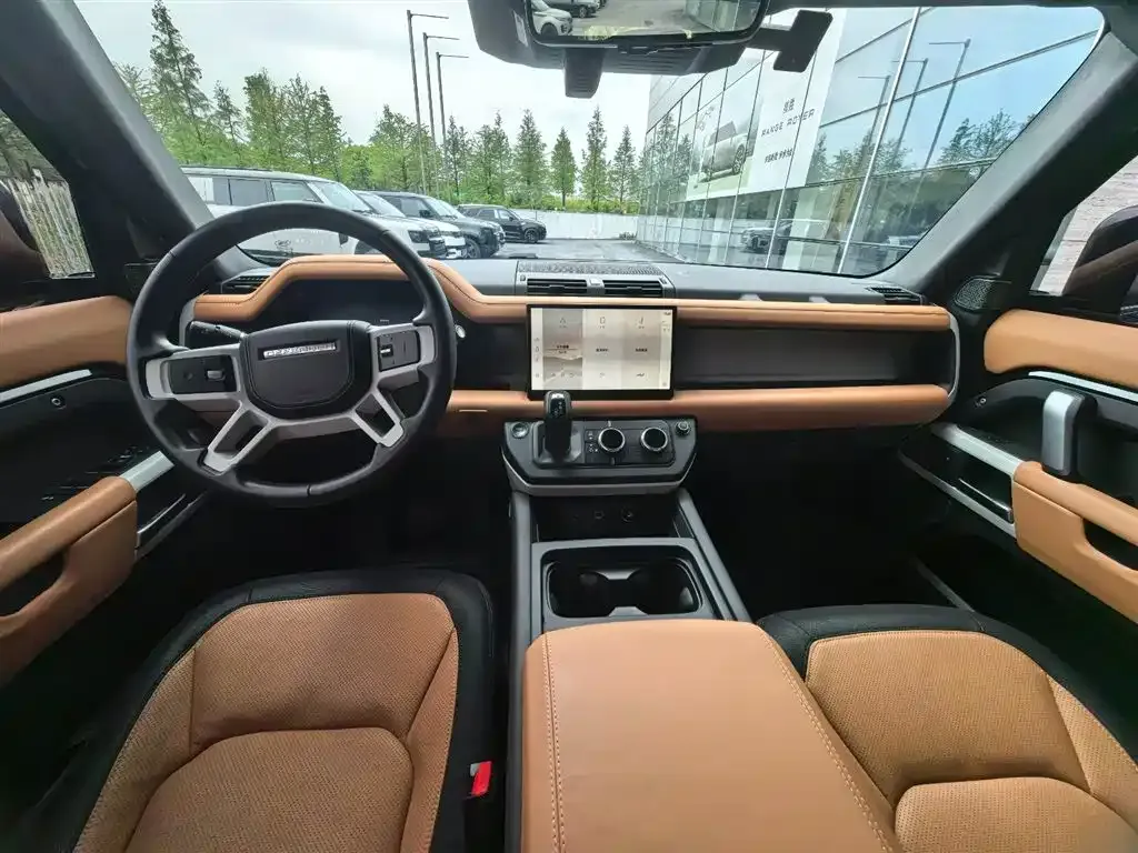 Land Rover Defender 2023 из CN, фото 9