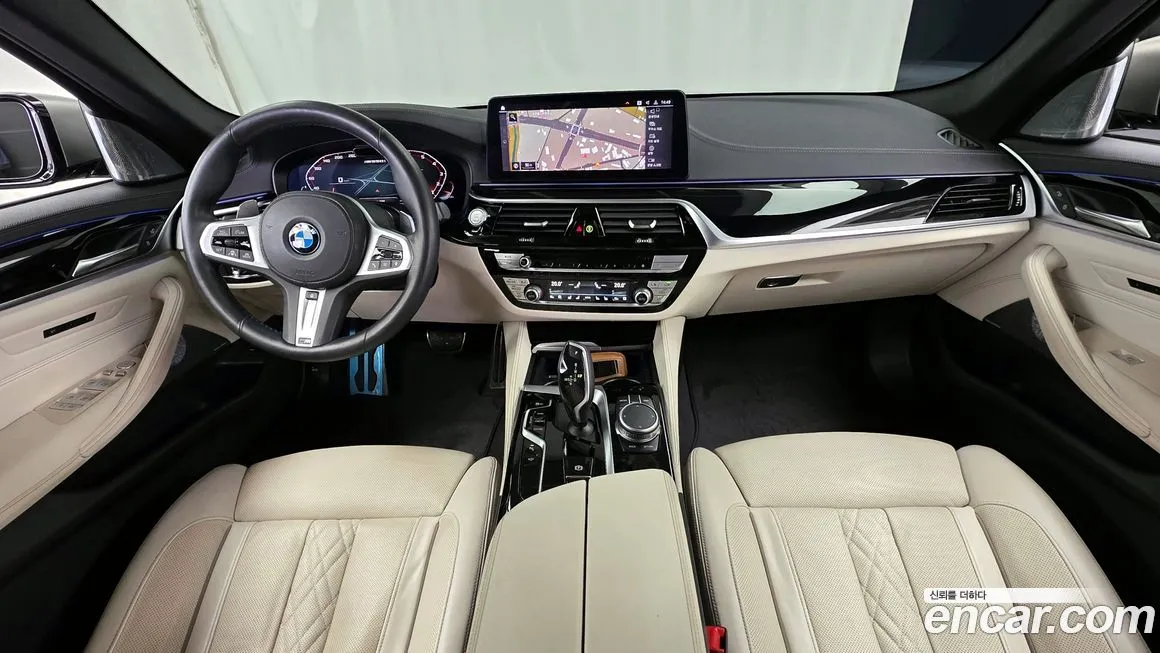 BMW 5-Series 2021 из KR, фото 9