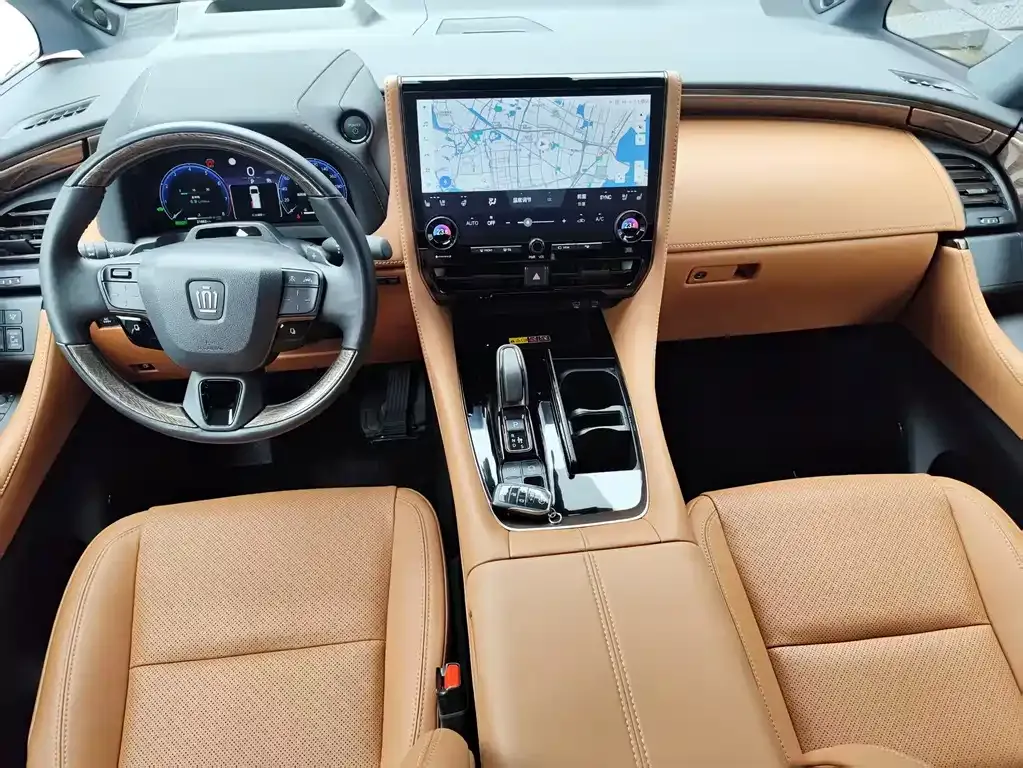 Toyota Vellfire 2024 из CN, фото 10