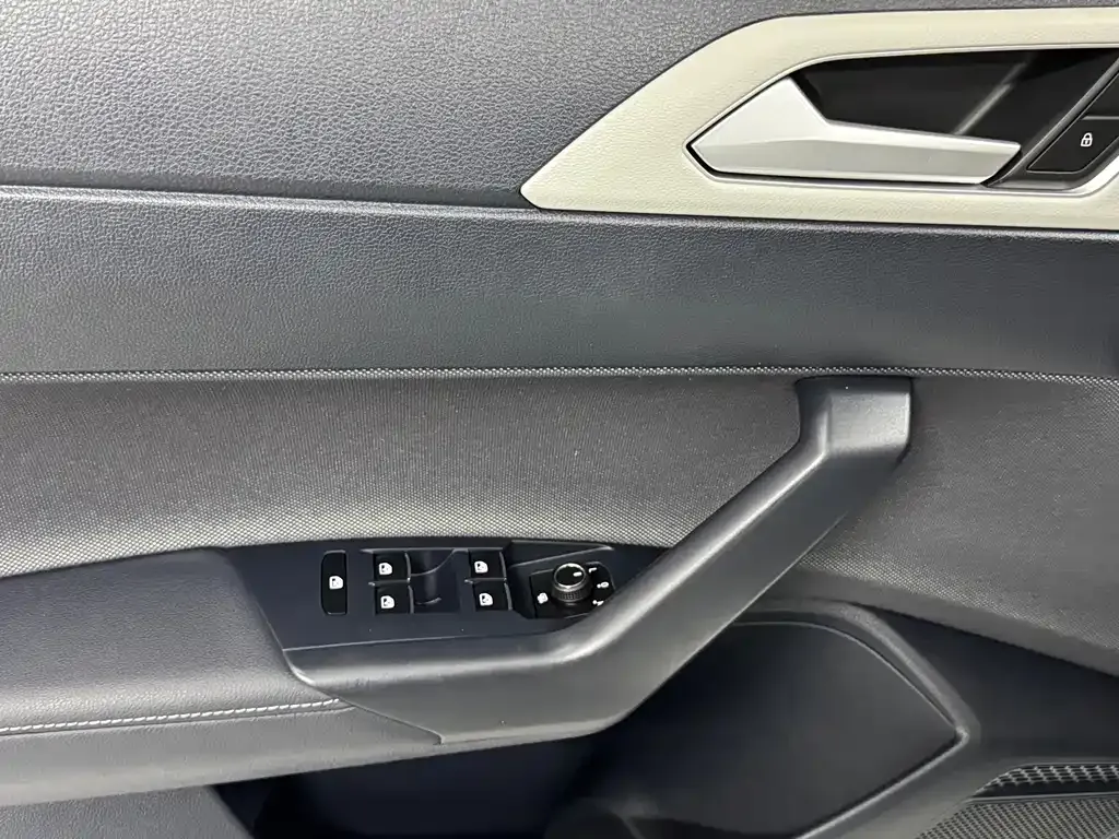 Volkswagen Lavida 2023 из CN, фото 8