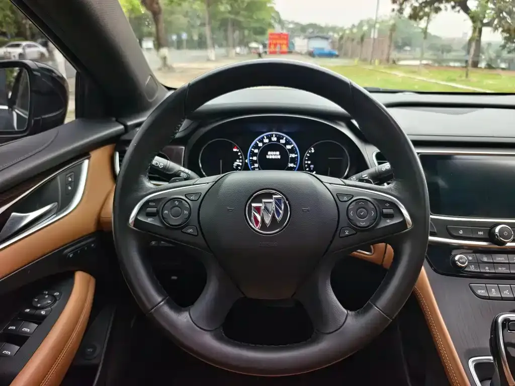 Buick LaCrosse 2021 из CN, фото 3