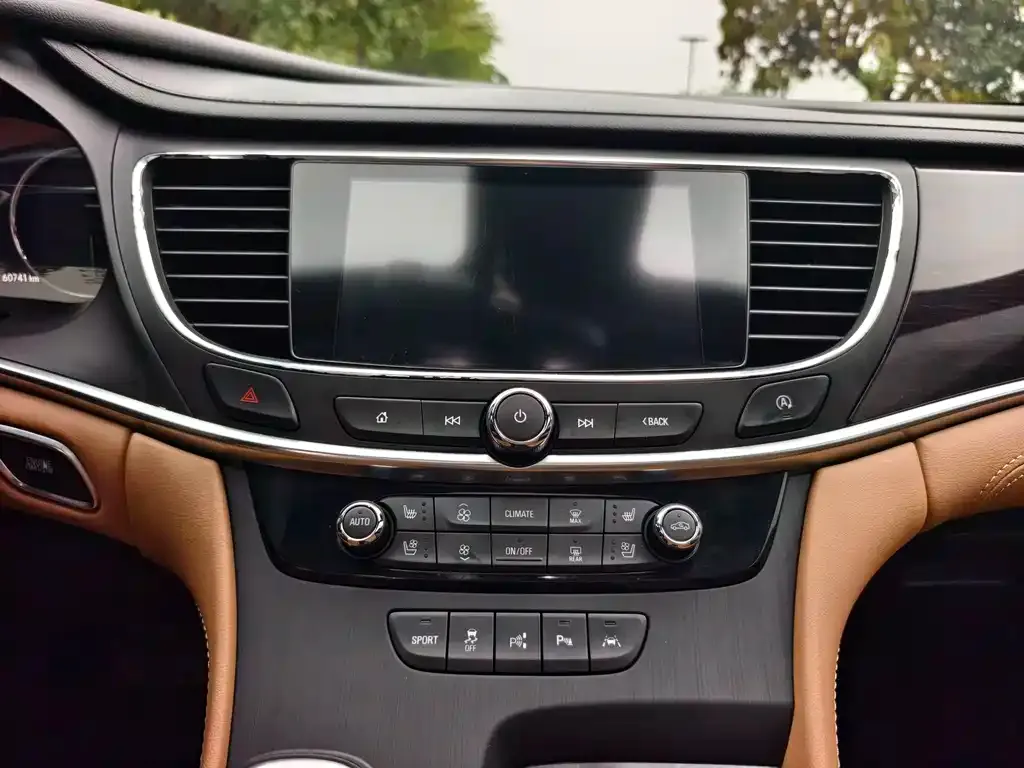 Buick LaCrosse 2021 из CN, фото 9