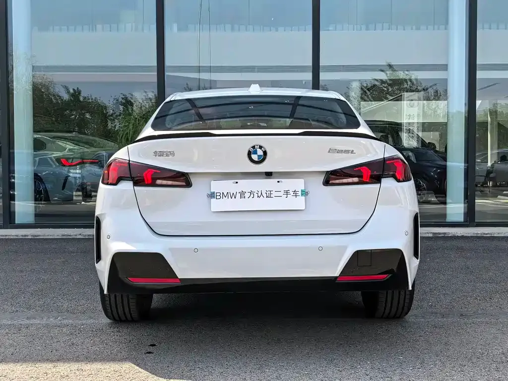 BMW 2 Series 2025 из CN, фото 6
