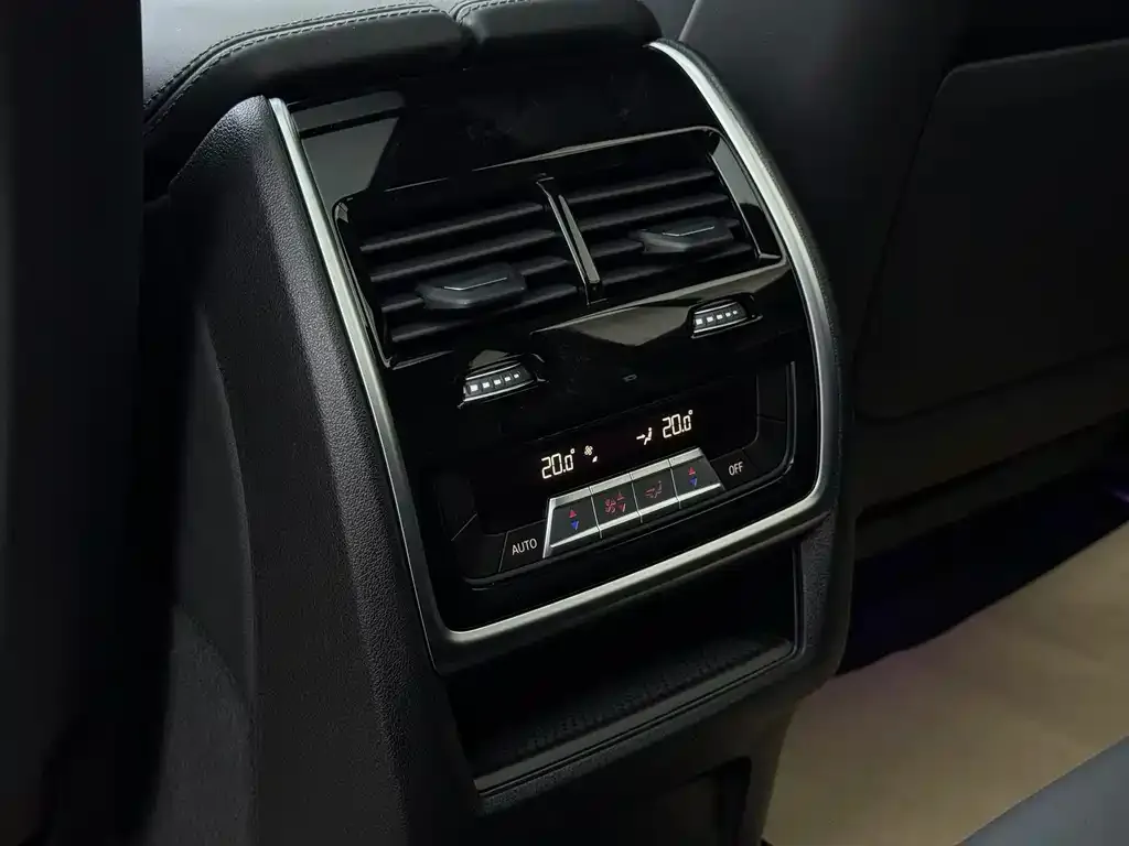 BMW X5 M 2021 из CN, фото 3