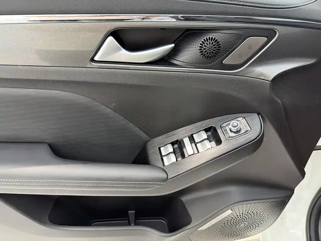 Haval Chulian 2022 из CN, фото 10