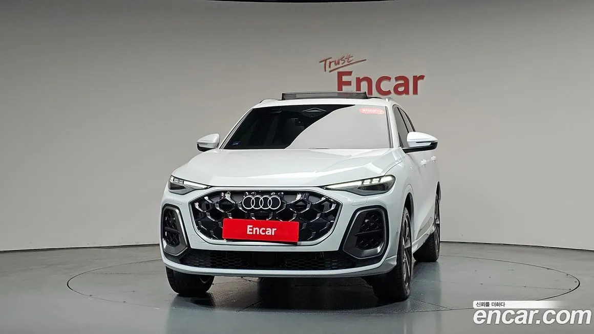 Audi Q5 2025 из KR, фото 2