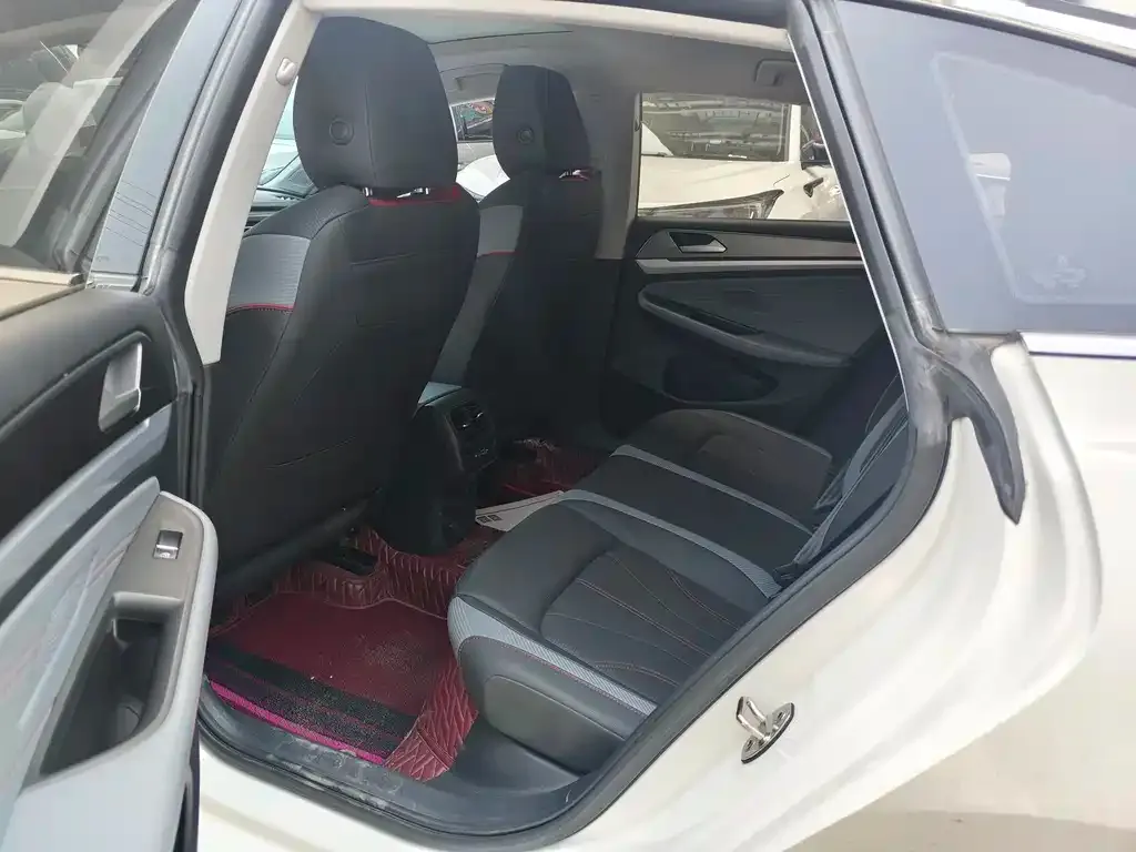 Volkswagen Lamando 2022 из CN, фото 2