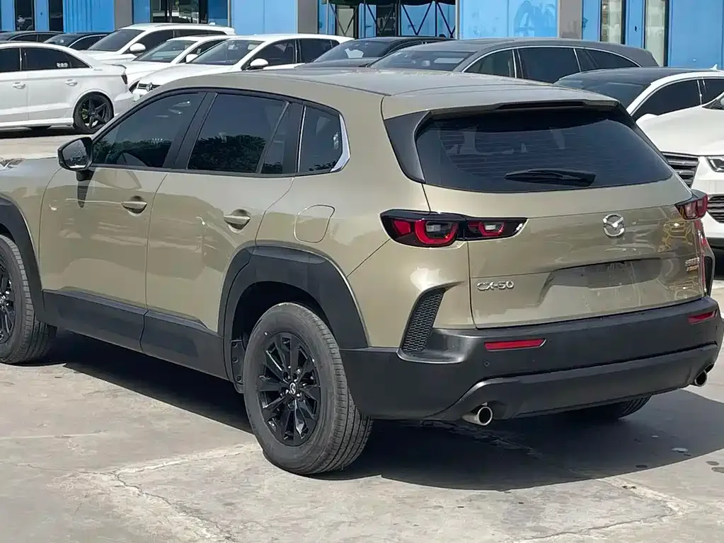 Mazda CX-50 — фото 7