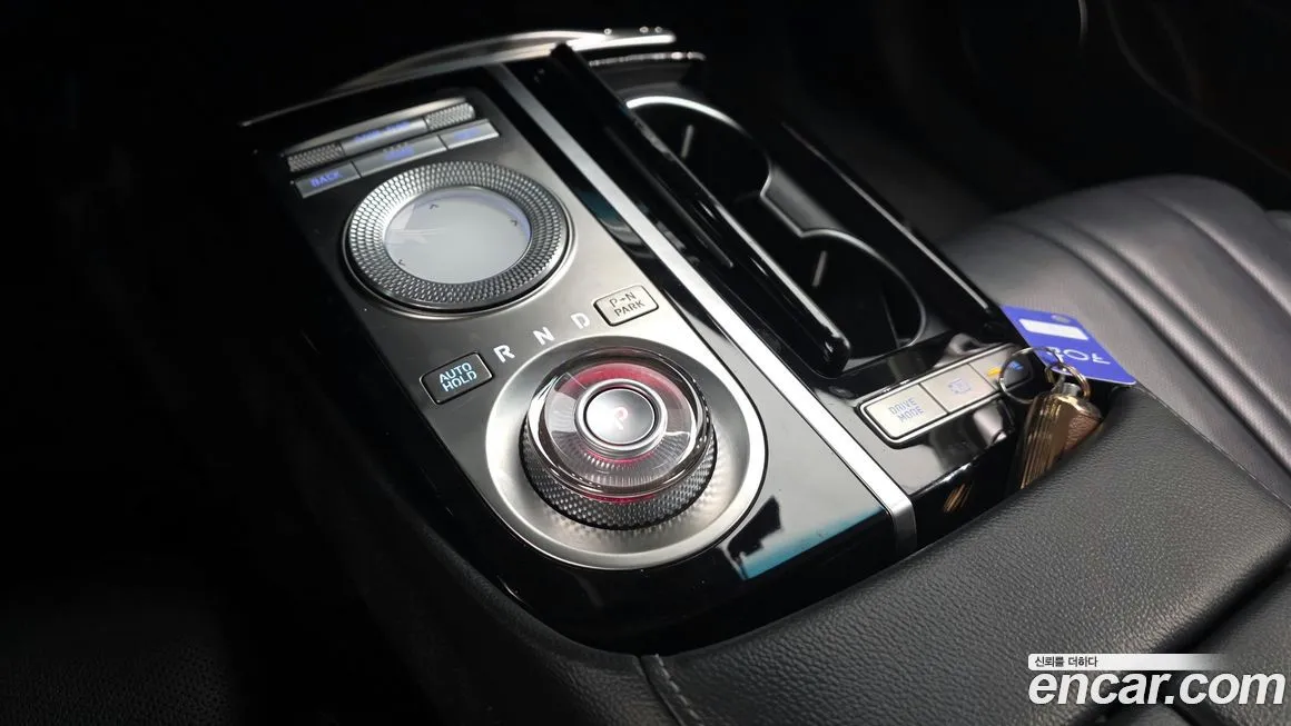 Genesis G80 — фото 9