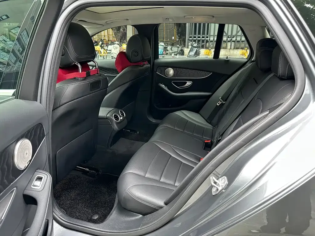 Mercedes-Benz C-Class (Import) — фото 4
