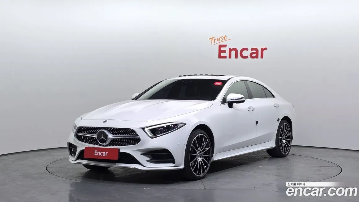 Mercedes-Benz CLS-Class — фото 1