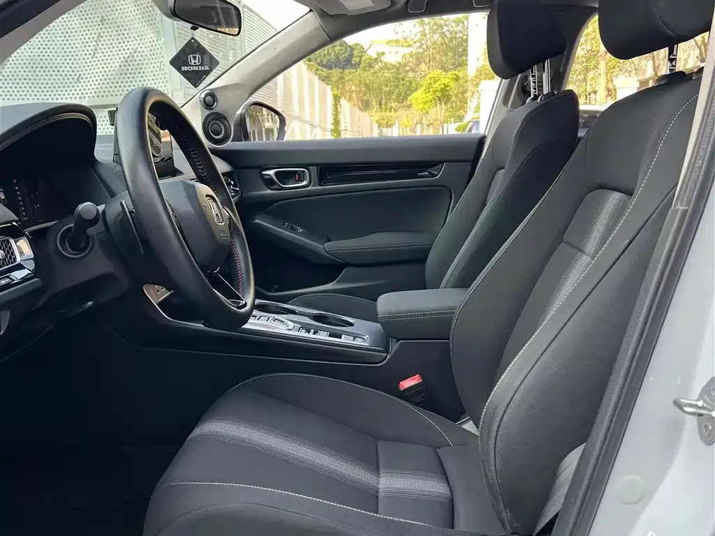 Honda Civic — фото 4
