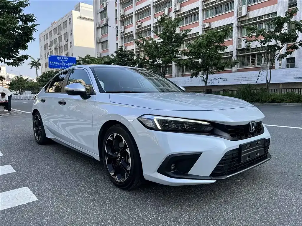 Honda Civic — фото 8