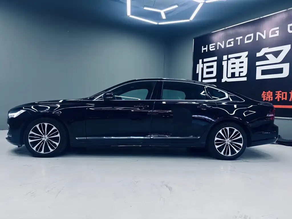 Volvo S90 2025 из CN, фото 9