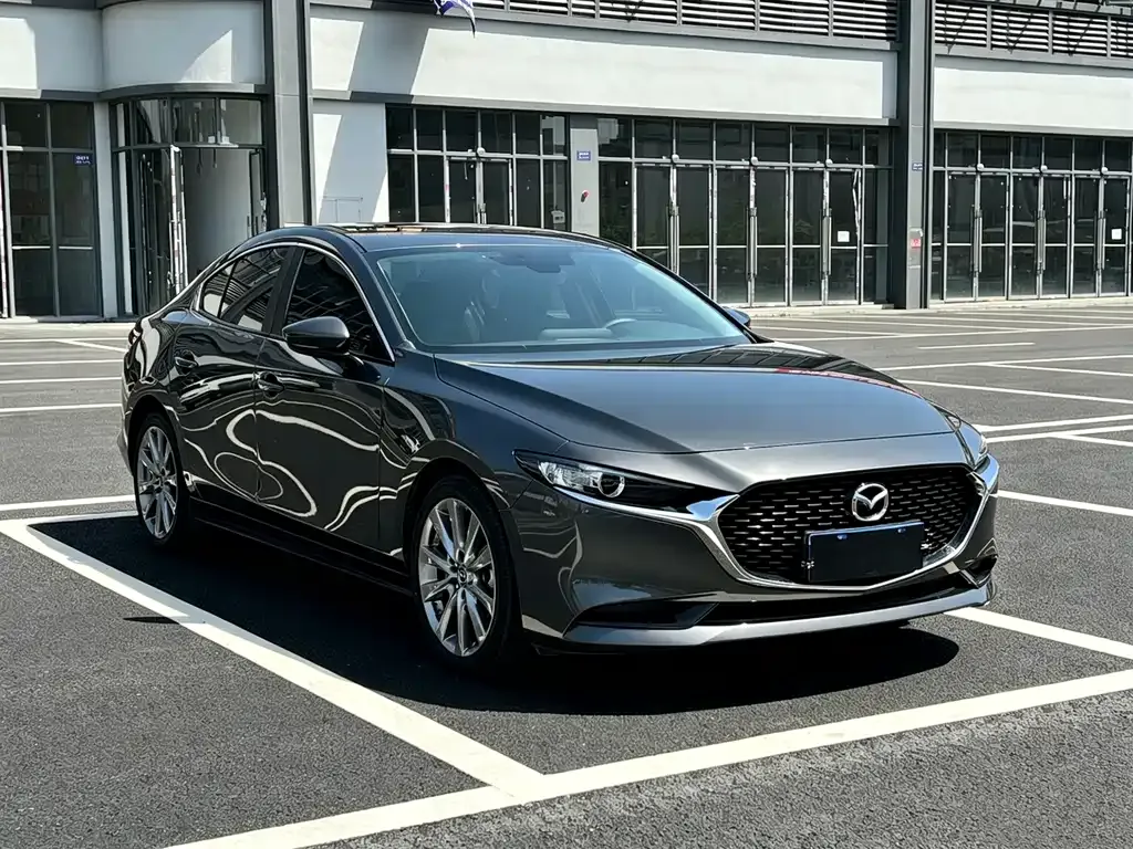 Mazda 3 Axela — фото 7