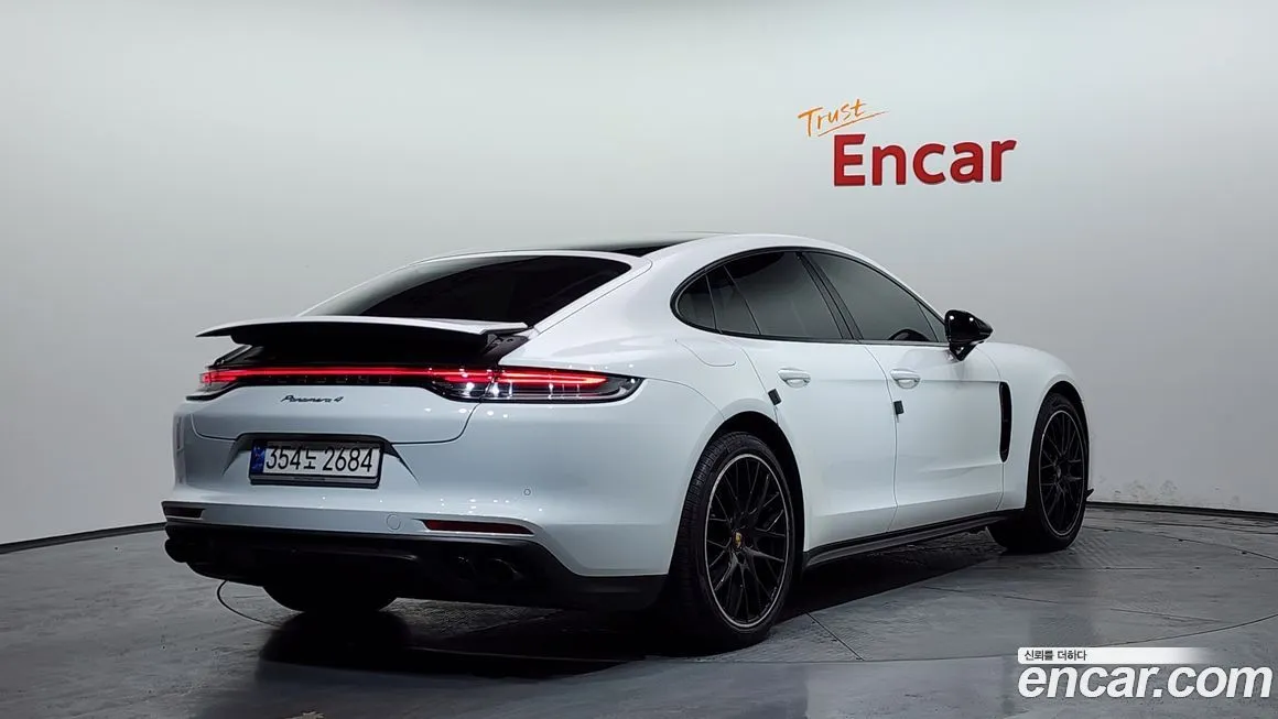 Porsche Panamera 2023 из KR, фото 4