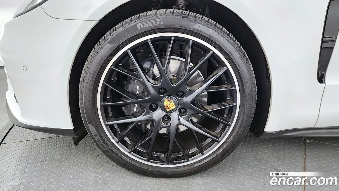 Porsche Panamera 2023 из KR, фото 10