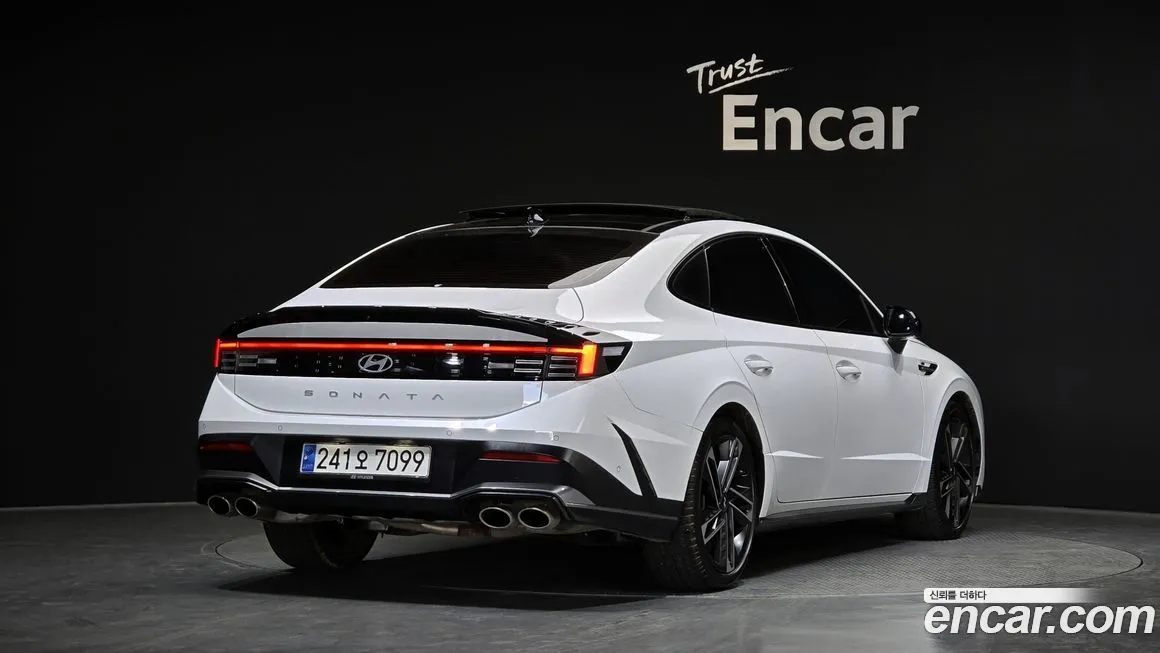 Hyundai Sonata 2024 из KR, фото 2