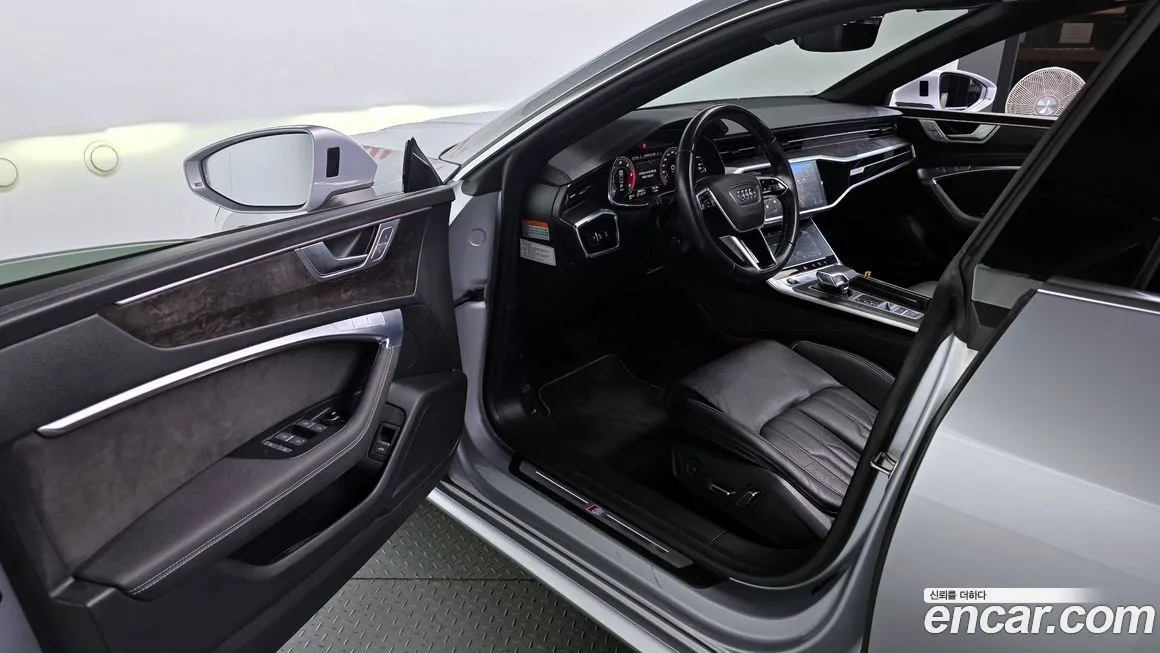 Audi A7 2021 из KR, фото 9