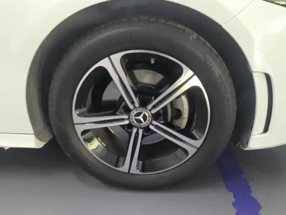 Mercedes-Benz A-Class 2023 из CN, фото 8