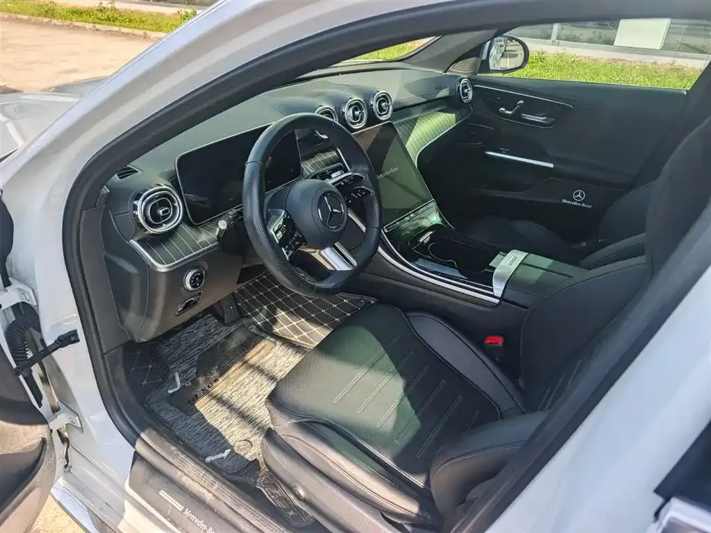 Mercedes-Benz C-Class 2023 из CN, фото 5