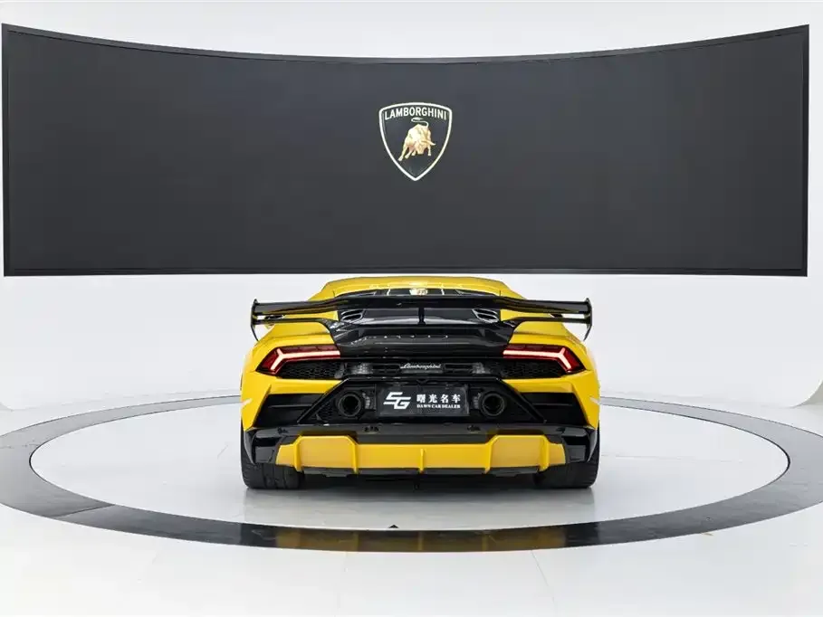 Lamborghini Huracan 2023 из CN, фото 2