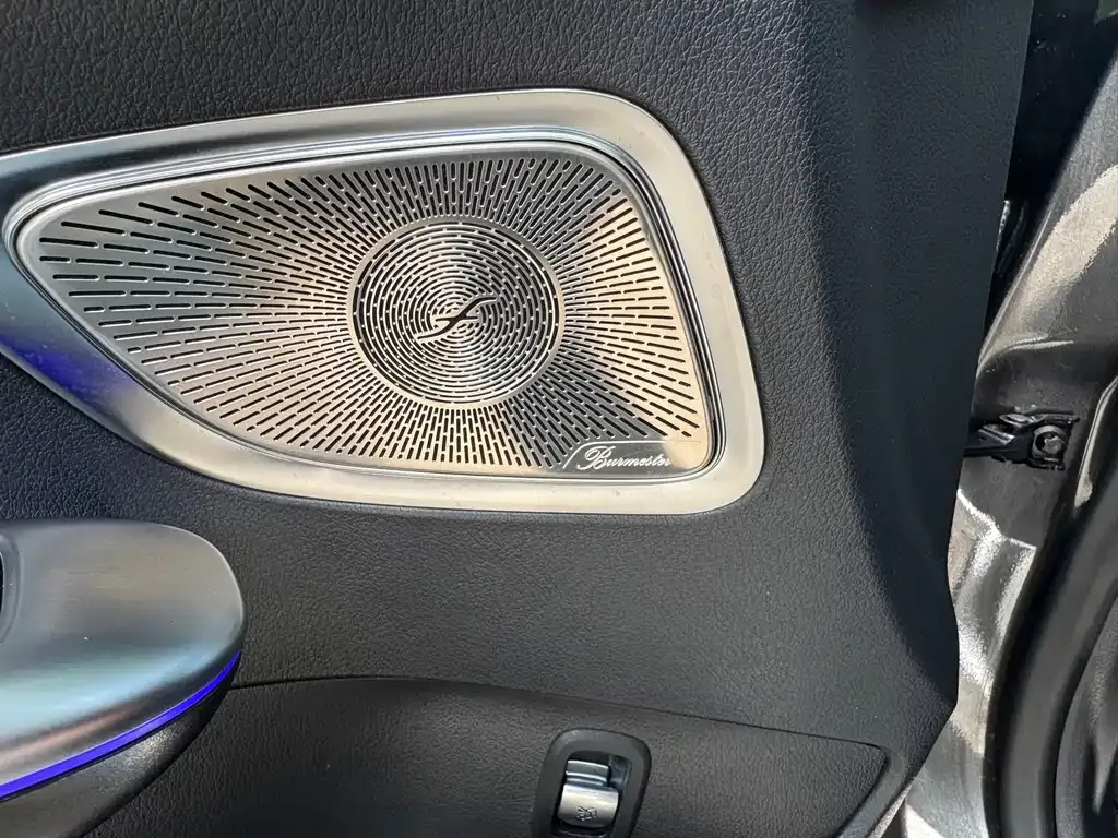 Mercedes-Benz C-Class 2025 из CN, фото 4