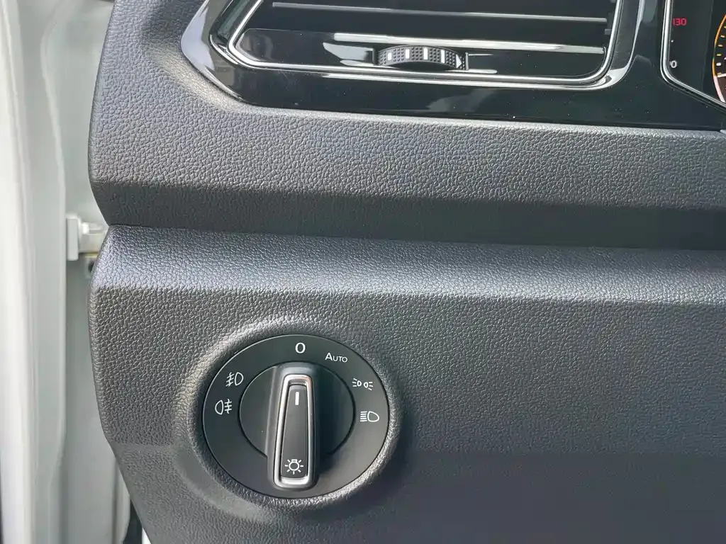 Volkswagen T-Roc 2022 из CN, фото 9
