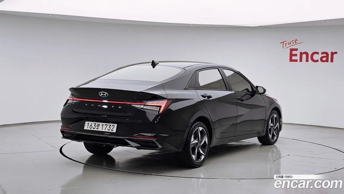 Hyundai AVANTE — фото 4