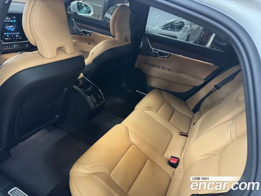 Volvo S90 2024 из KR, фото 6