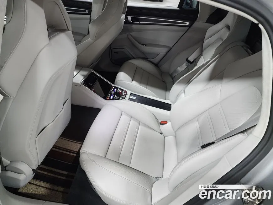 Porsche Panamera 2021 из KR, фото 8