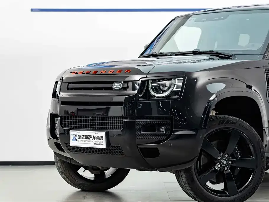 Land Rover Defender — фото 4