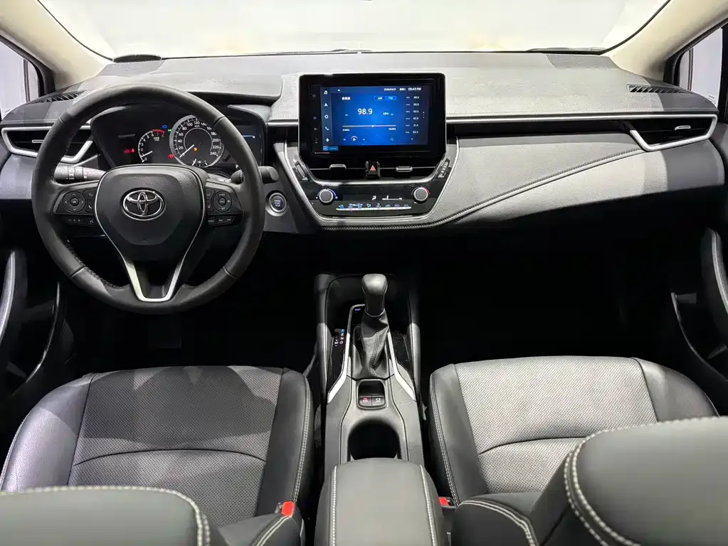 Toyota Corolla 2022 из CN, фото 8