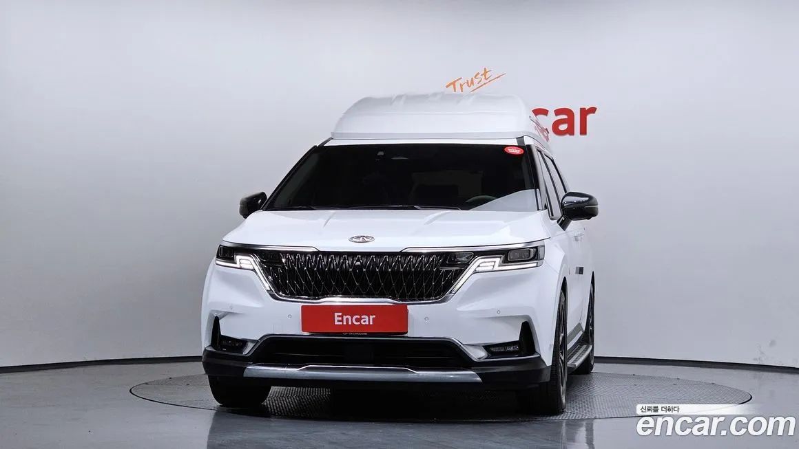 Kia Carnival — фото 2