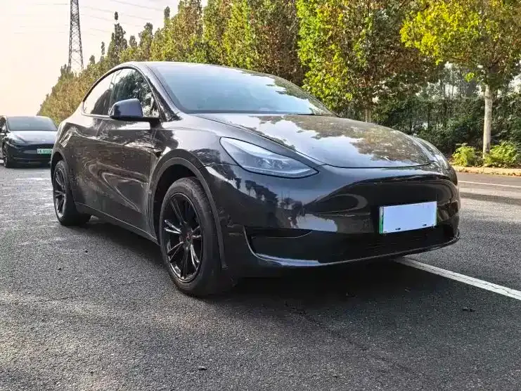 Tesla Model Y 2024 из CN, фото 8
