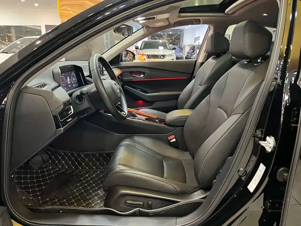 Honda Inspire 2025 из CN, фото 5