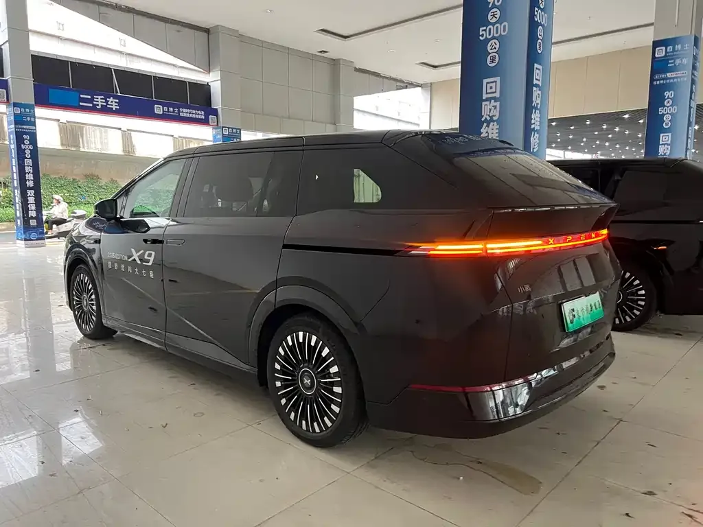 XPeng X9 2025 из CN, фото 8