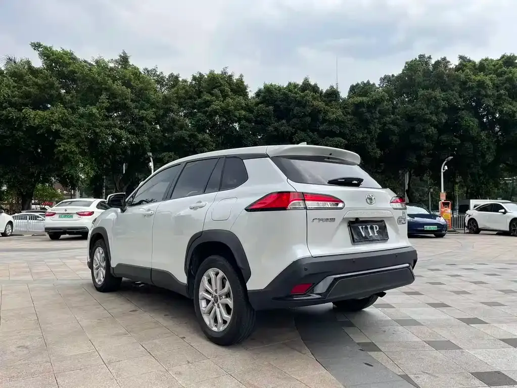 Toyota Frontlander 2022 из CN, фото 5