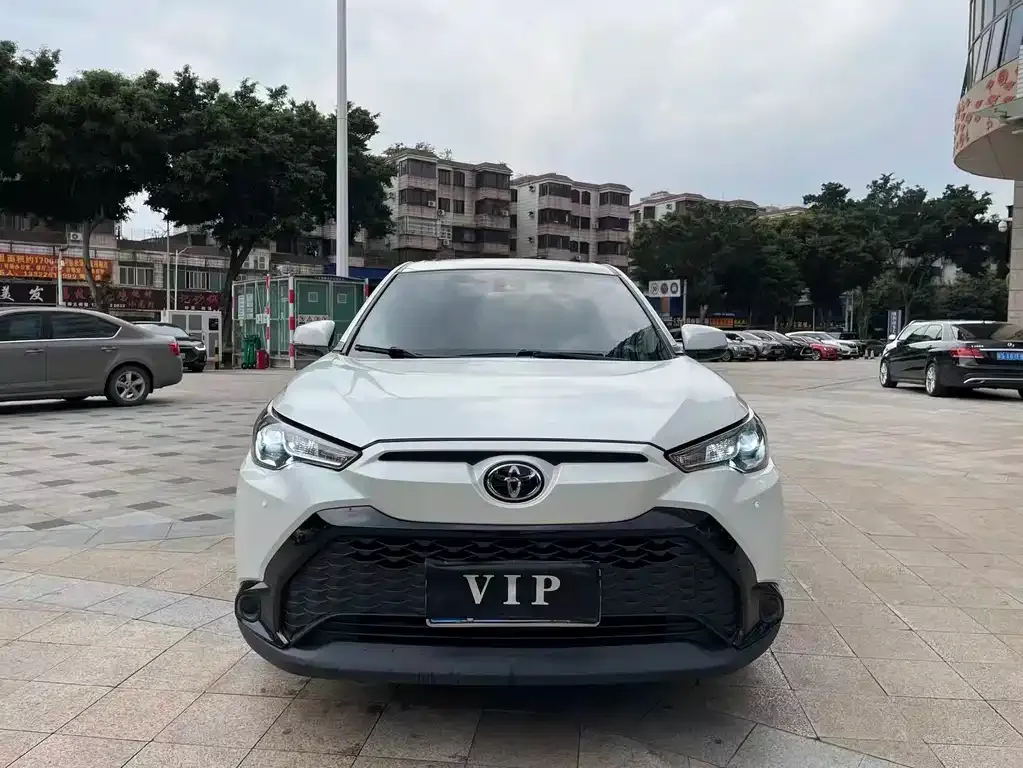 Toyota Frontlander 2022 из CN, фото 4