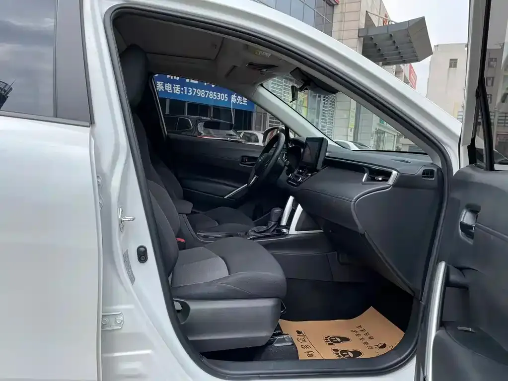 Toyota Frontlander 2022 из CN, фото 2