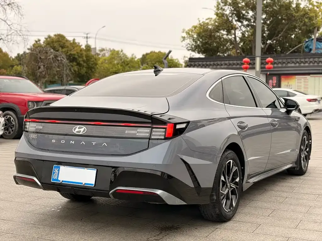 Hyundai Sonata 2024 из CN, фото 8