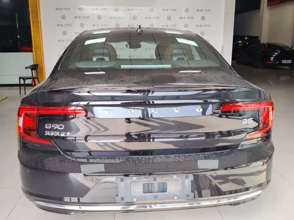 Volvo S90 2025 из CN, фото 9