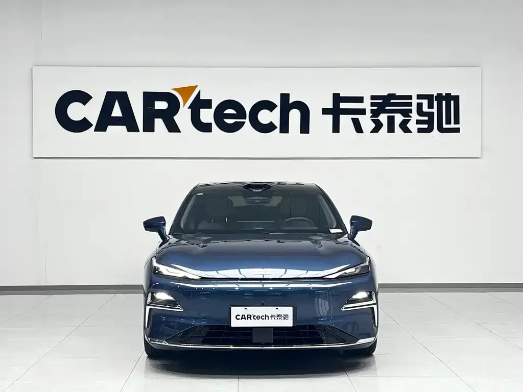 Geely Galaxy Xingyao 8 2025 из CN, фото 2