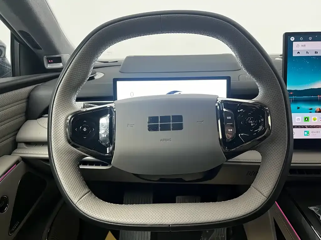 Geely Galaxy Xingyao 8 2025 из CN, фото 6