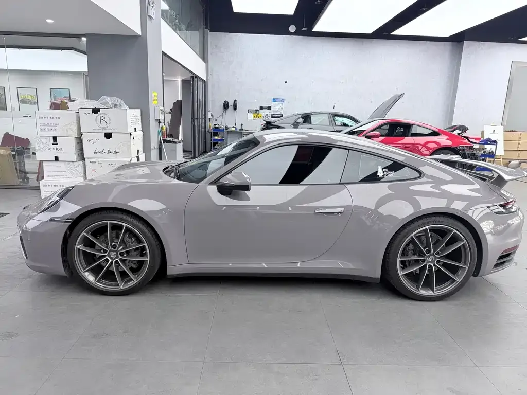 Porsche 911 2024 из CN, фото 6