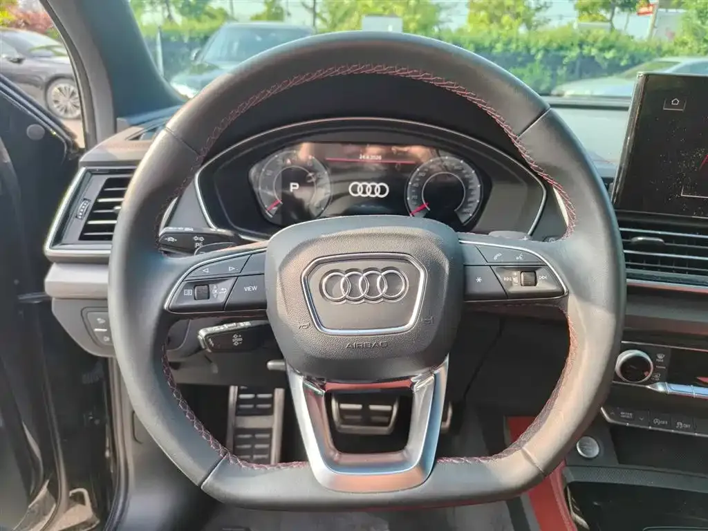 Audi Q5L 2025 из CN, фото 5