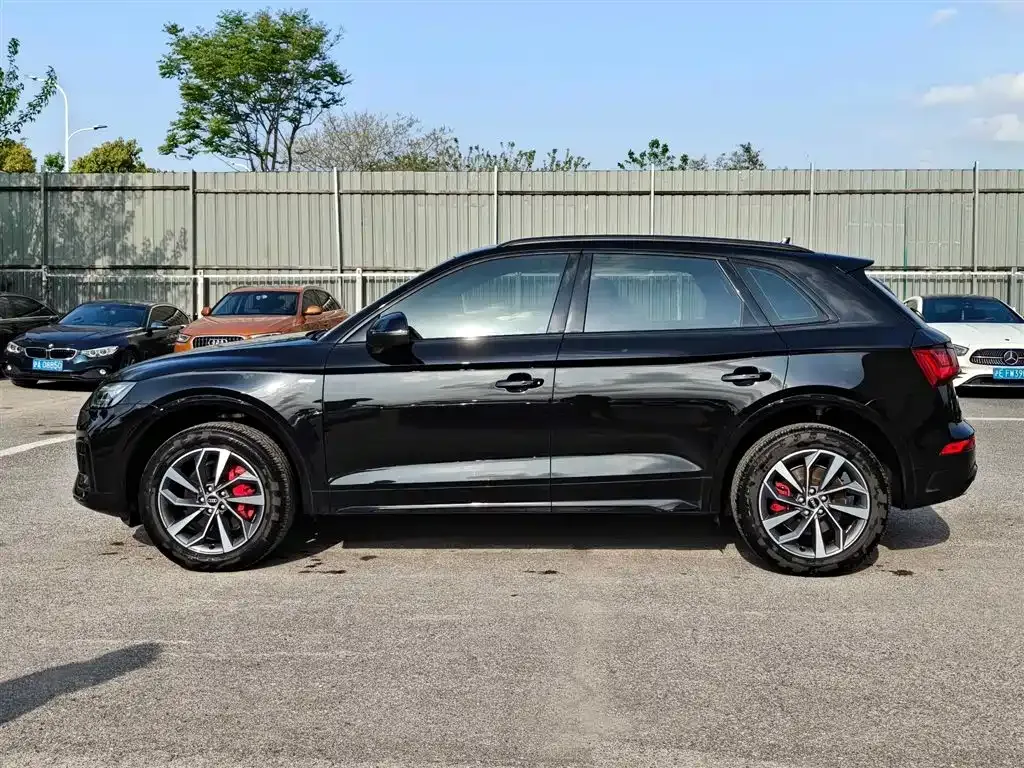 Audi Q5L 2025 из CN, фото 9