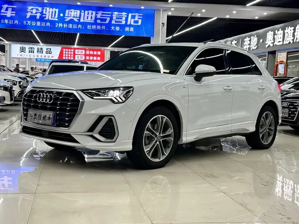 Audi Q3 2021 из CN, фото 1