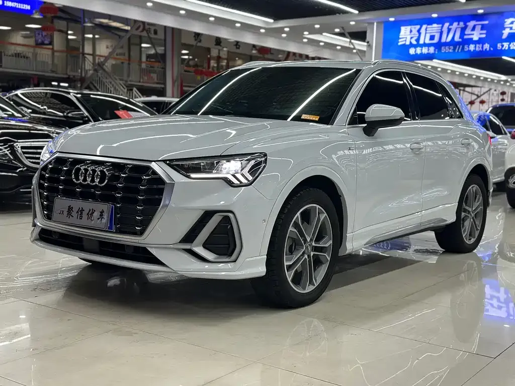 Audi Q3 2021 из CN, фото 6