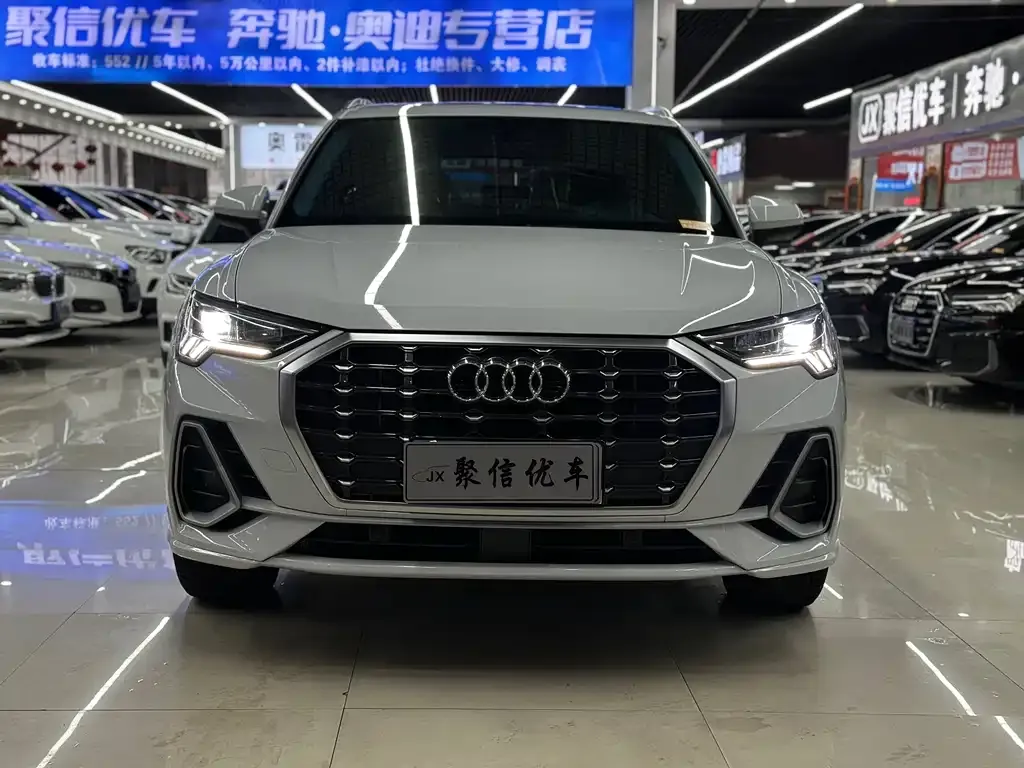 Audi Q3 2021 из CN, фото 7